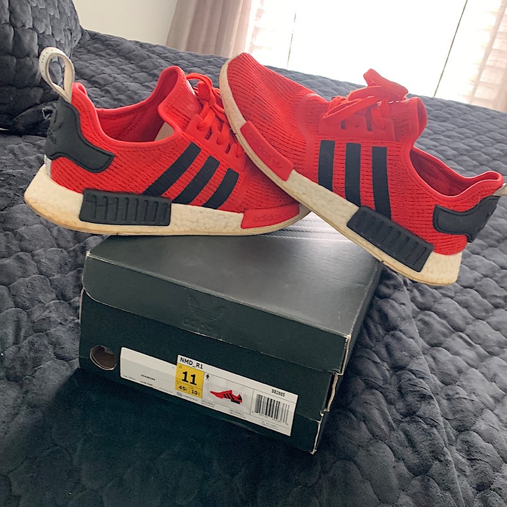 NMD R1